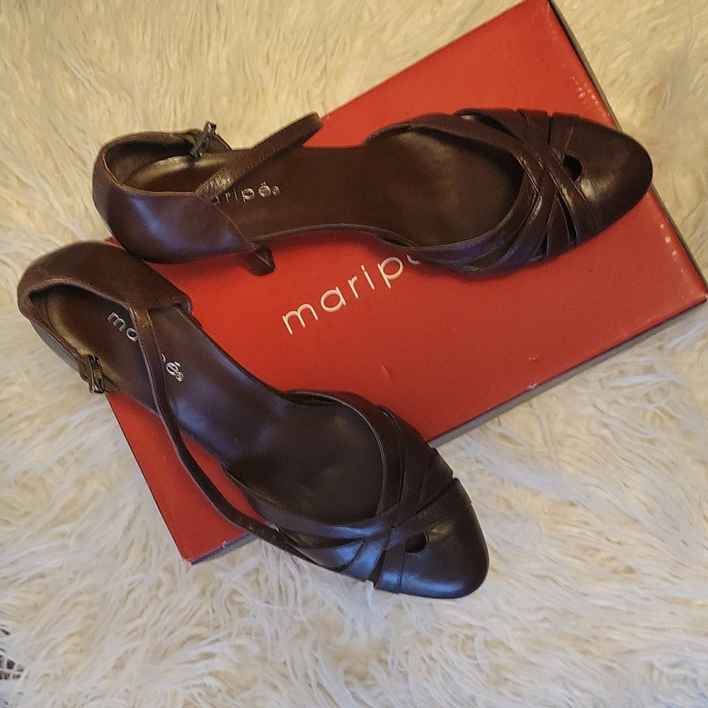 Maripe 4" high heels Color Brown